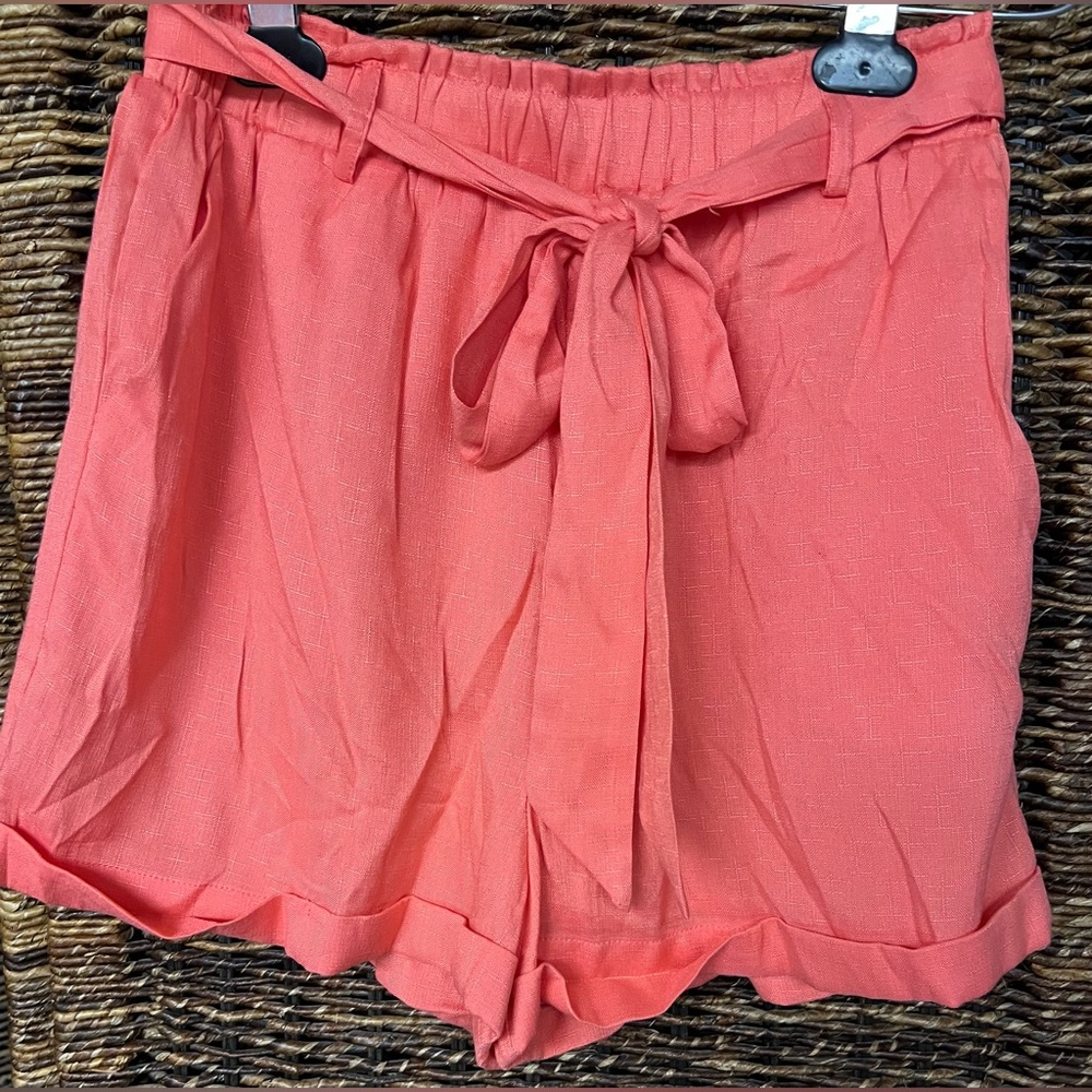Francesca’s Coral color Shorts-‎ Size: Small, New with tags